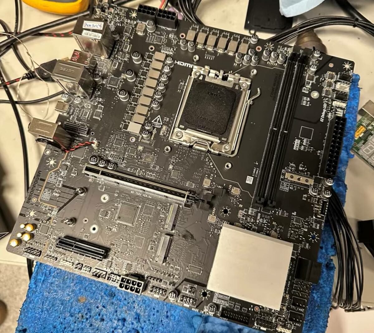 MSI B850 MPower without heatsinks.