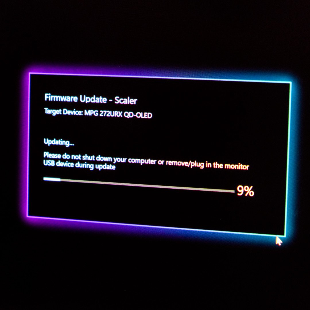 MSI MPG 272URX QD-OLED firmware update.