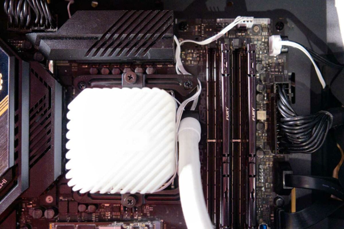 Fractal Design Epoch cooler wires.