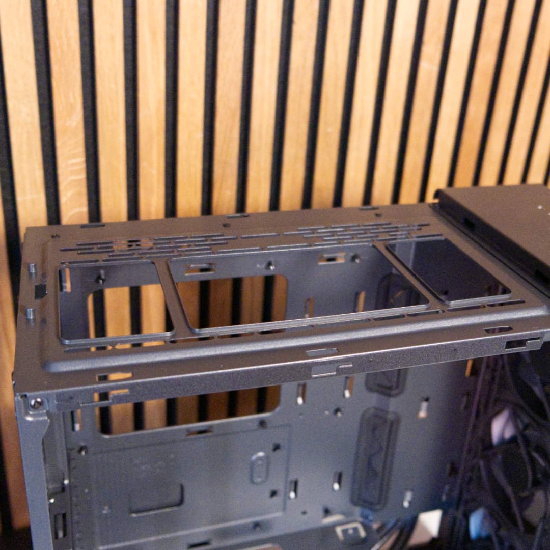 Fractal Design Epoch top panel deconstructed.