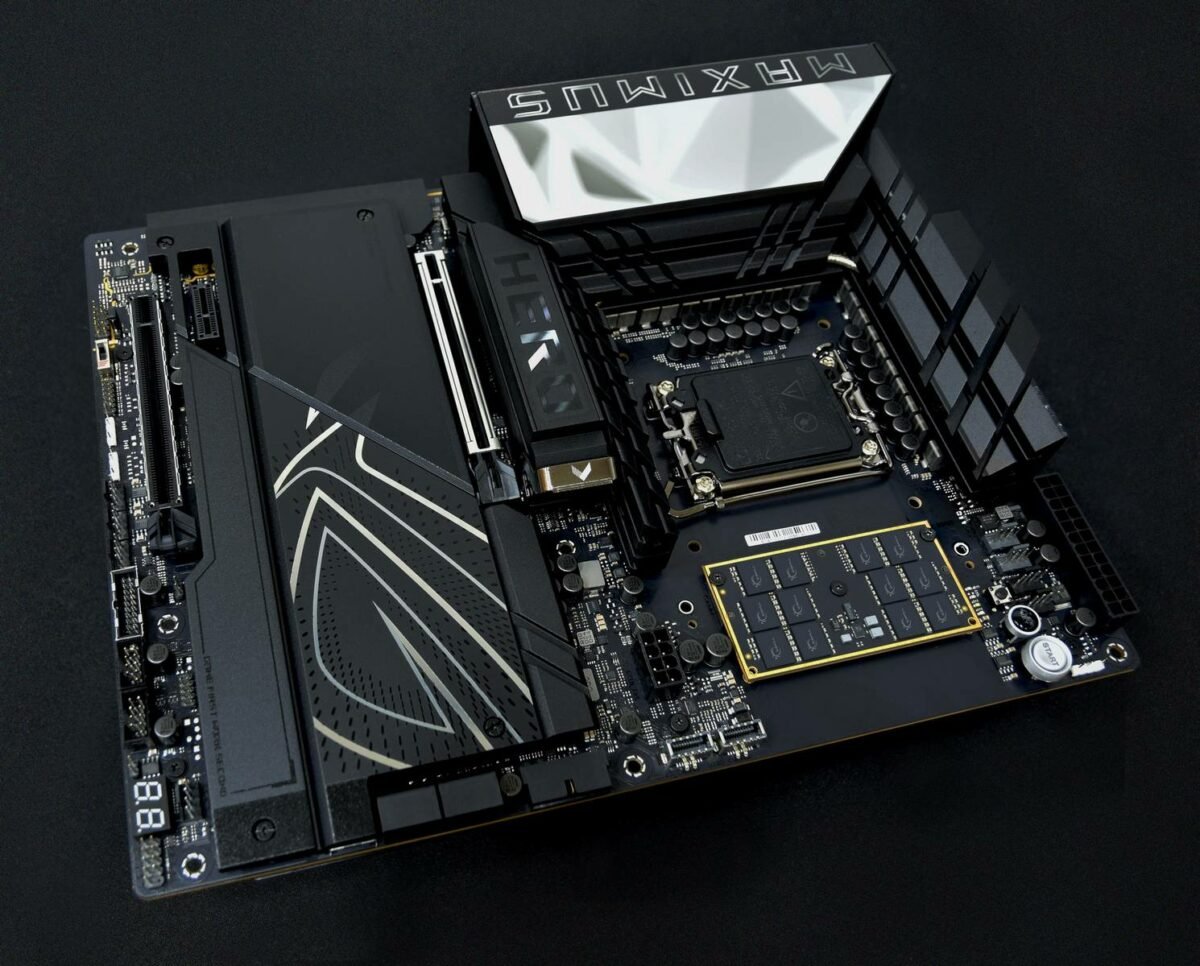 G.Skill CAMM2 module on a motherboard.