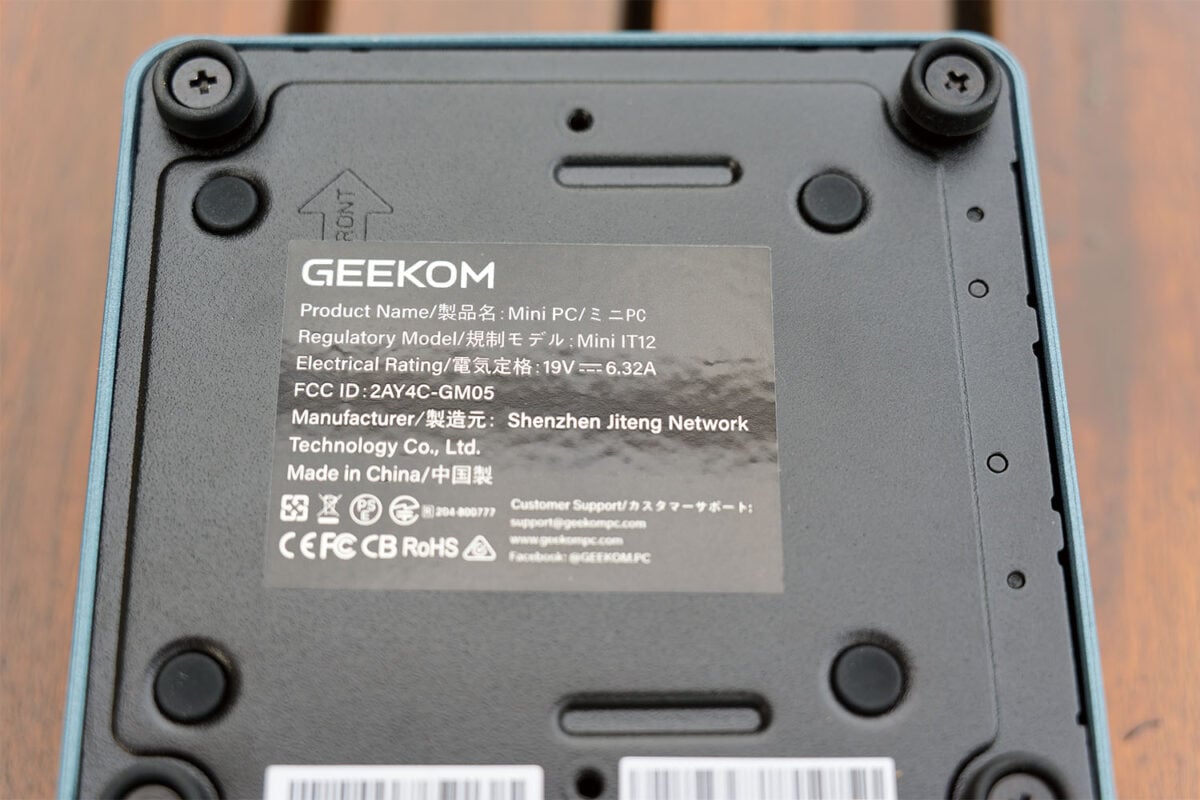 Geekom IT12 2025 Edition Underside