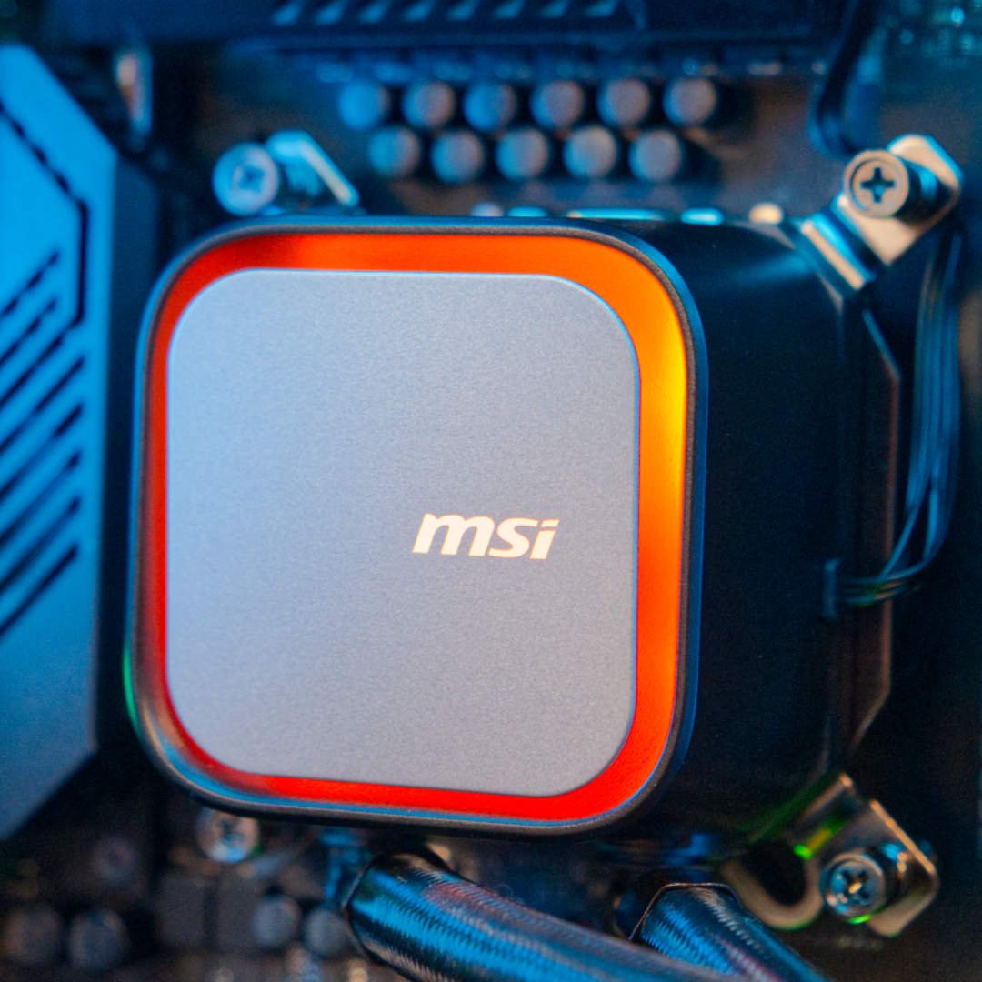 MSI MAG CoreLiquid A13 360 AIO face plate in situ.