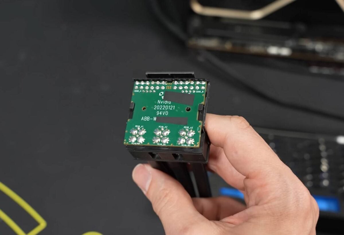 Nvidia RTX Titan Ada power adapter PCB.