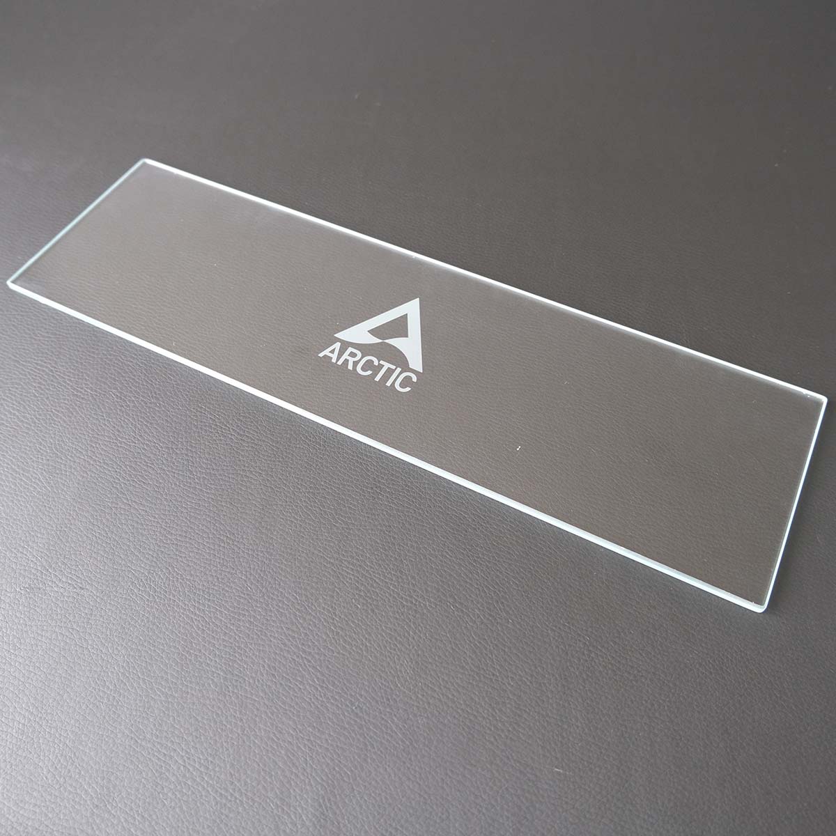 Wide shot of glass cutout in Arctic Xtender VG.