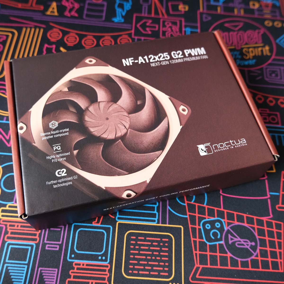Retail packaging for NF-A12x25 G2 PWM.
