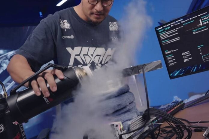 Asus B850M AYW Gaming OC WiFi7 motherboard overclocking.