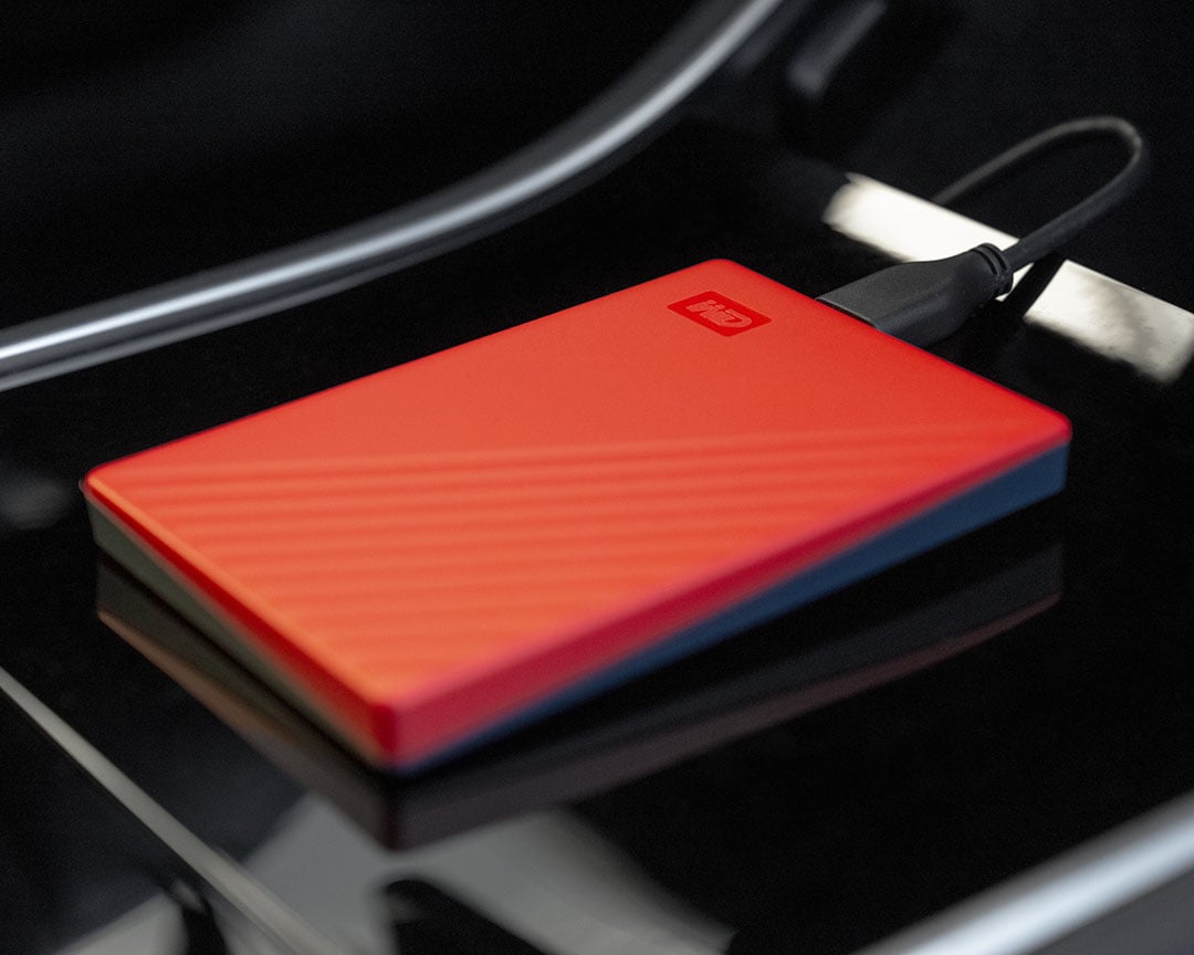 Close-up of WD USB drive.