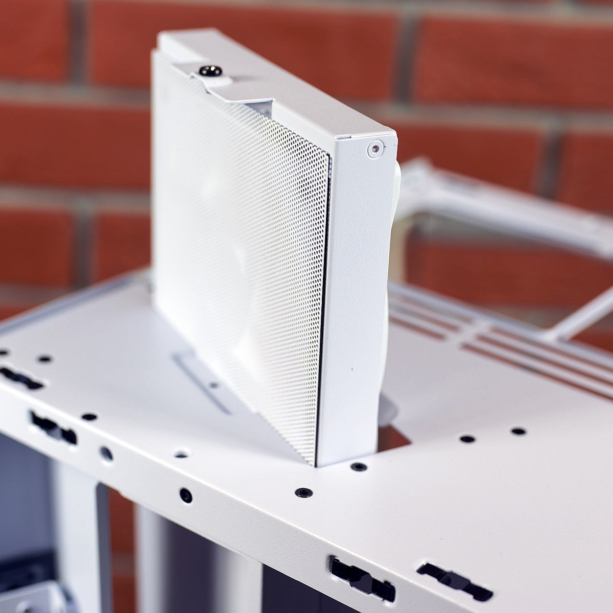 be quiet! Light_Base 500 LX Exterior, fan slide out, 3 fans taken out