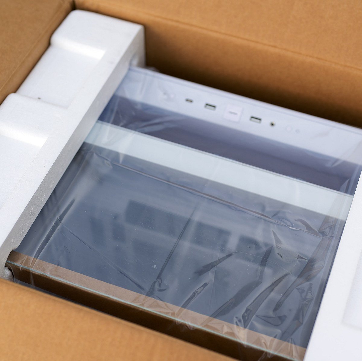 be quiet! Light_Base 500 LX unboxing