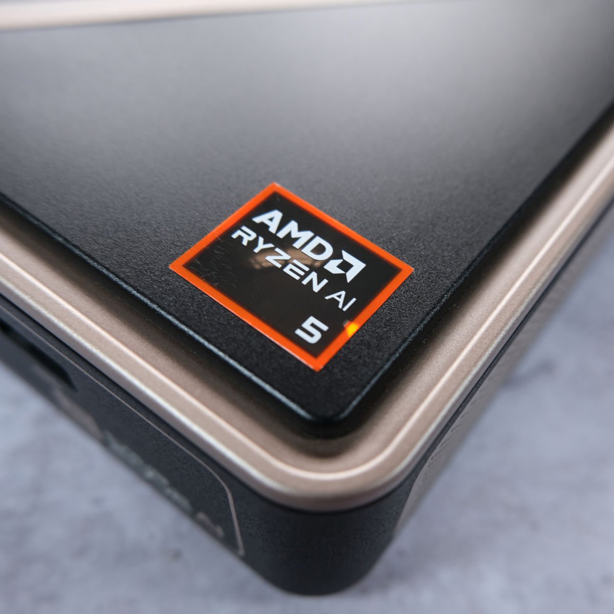 'AMD Ryzen AI 5' sticker atop Sapphire Edge AI 340.