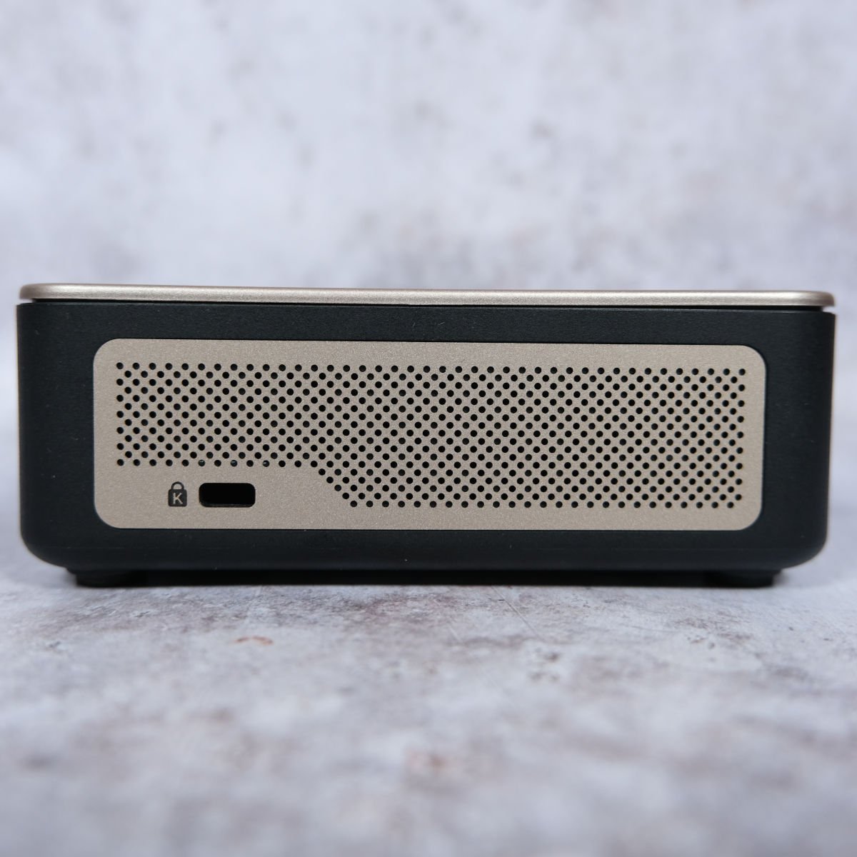 A side-on view of Sapphire Edge AI 340.