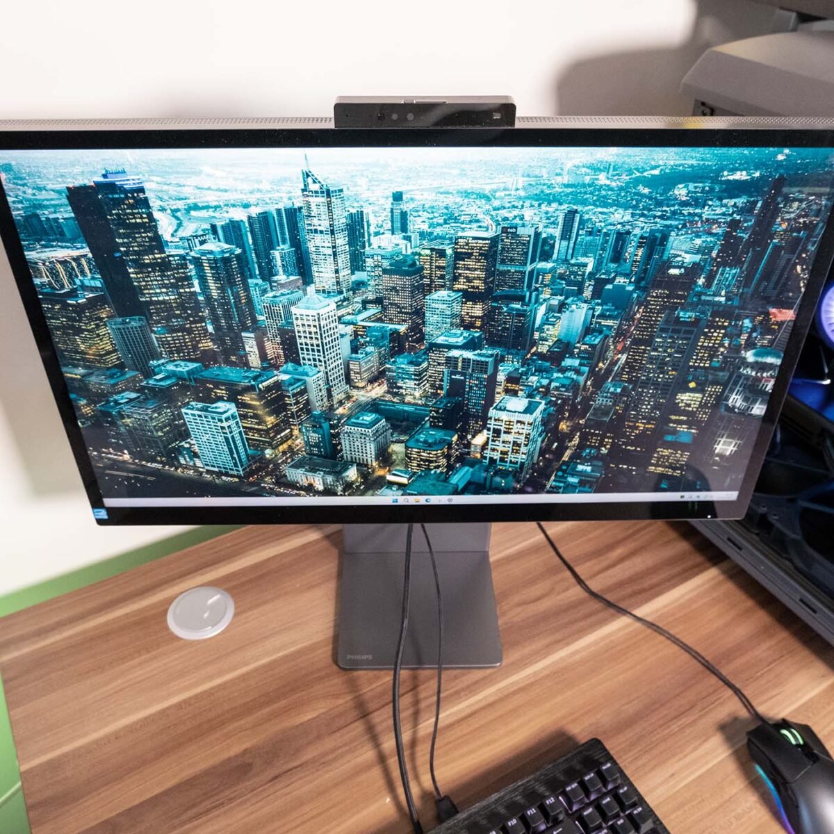 Philips Brilliance 5K 27E3U7903 - Fixed Webcam