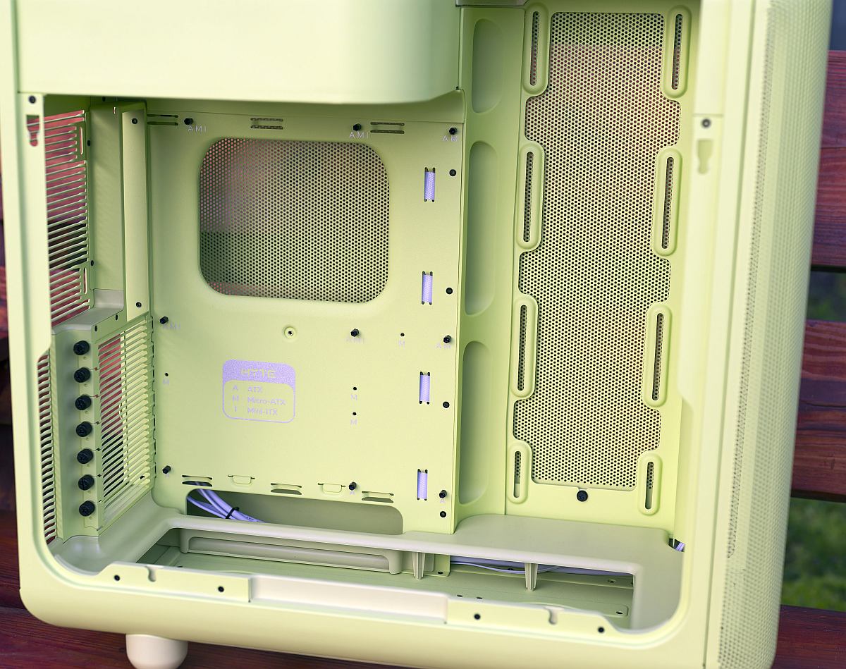 Hyte X50 interior, overall view