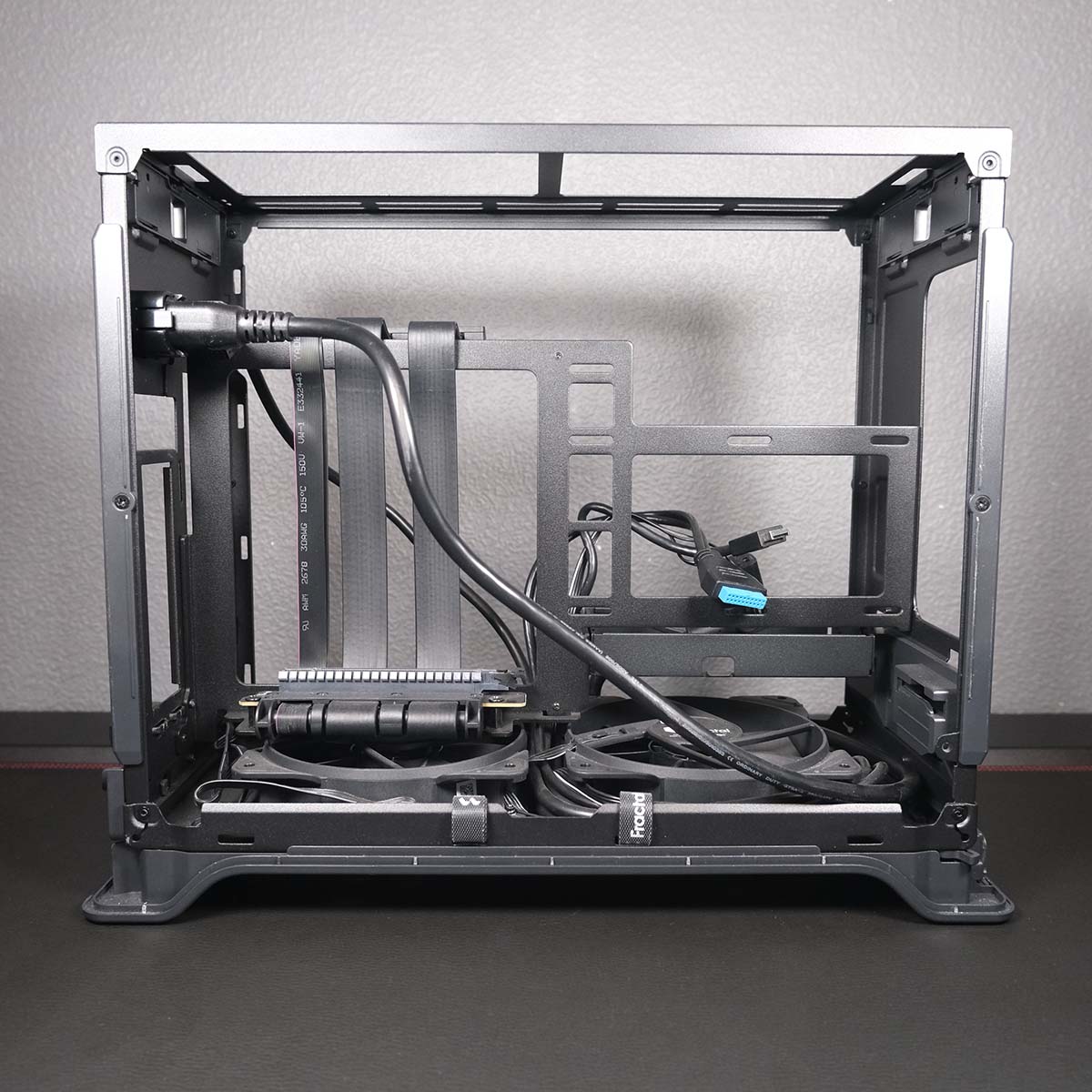 A side view of Fractal Design Era 2, panels removed, focusing on the GPU chamber.