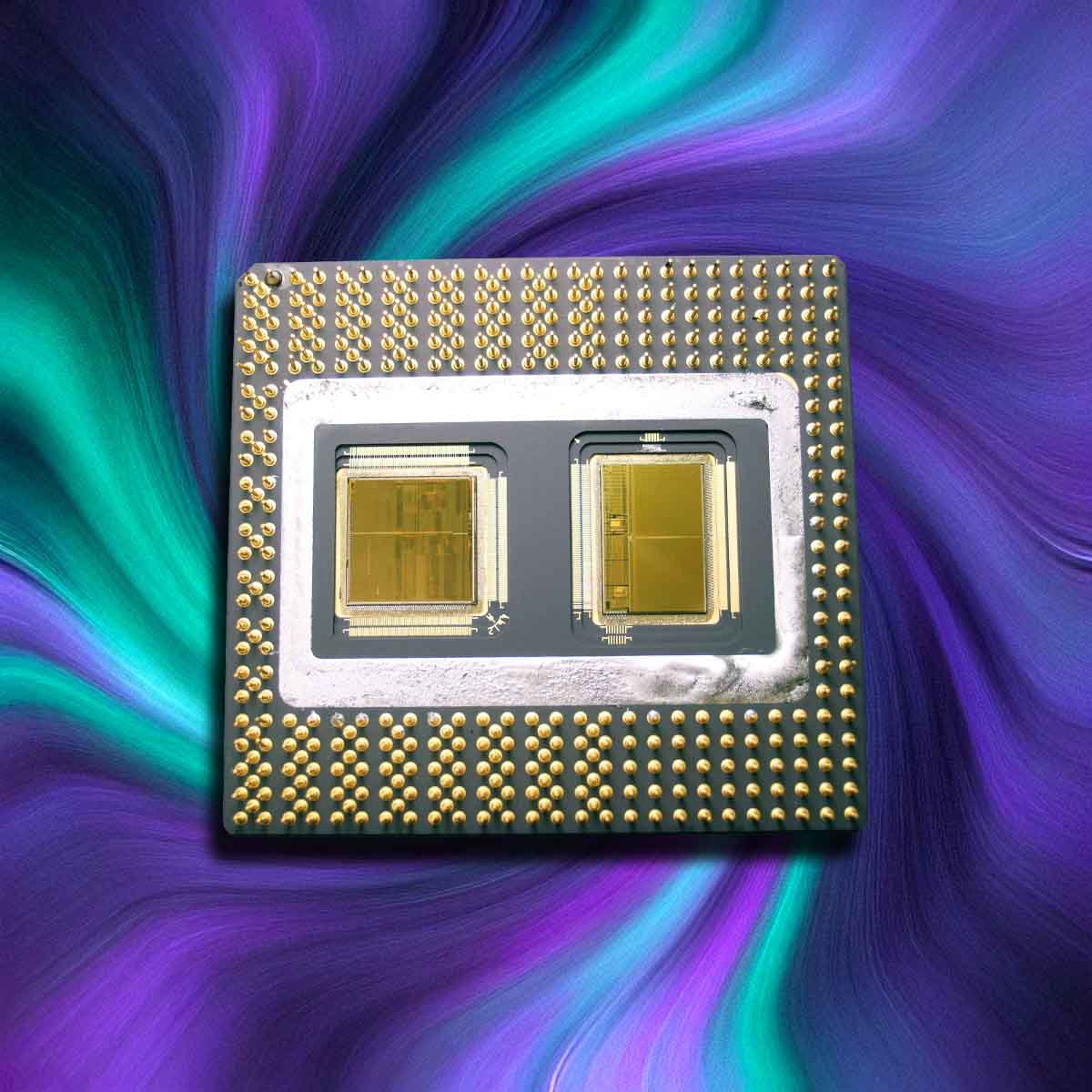 Top 10 CPUs ever: Intel Pentium Pro decapped showing cache chip