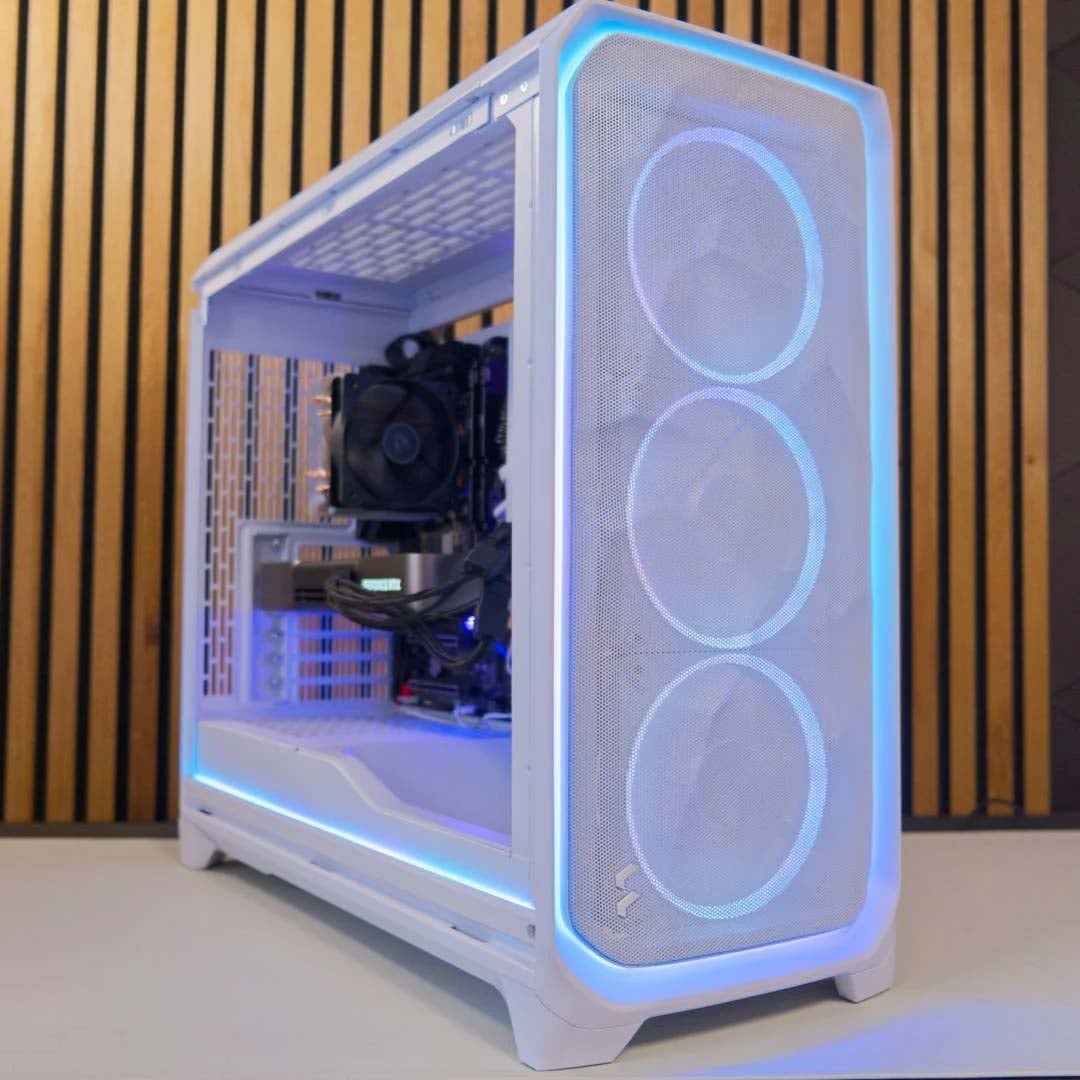 Best hardware 2025: Fractal Design Meshify 3XL Ambience Pro