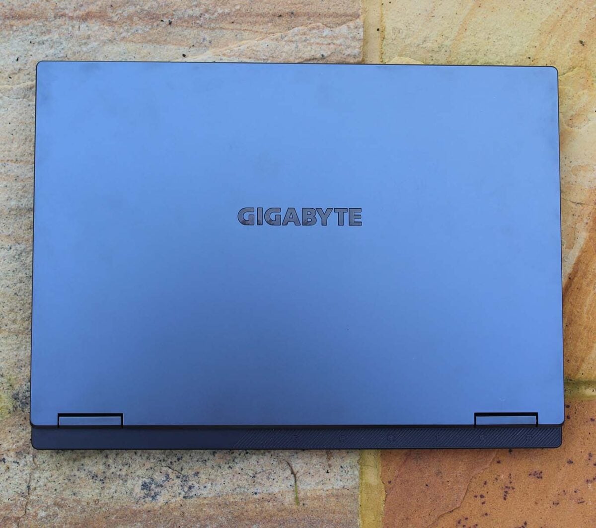 Gigabyte Gaming A16 Pro review: Top lid