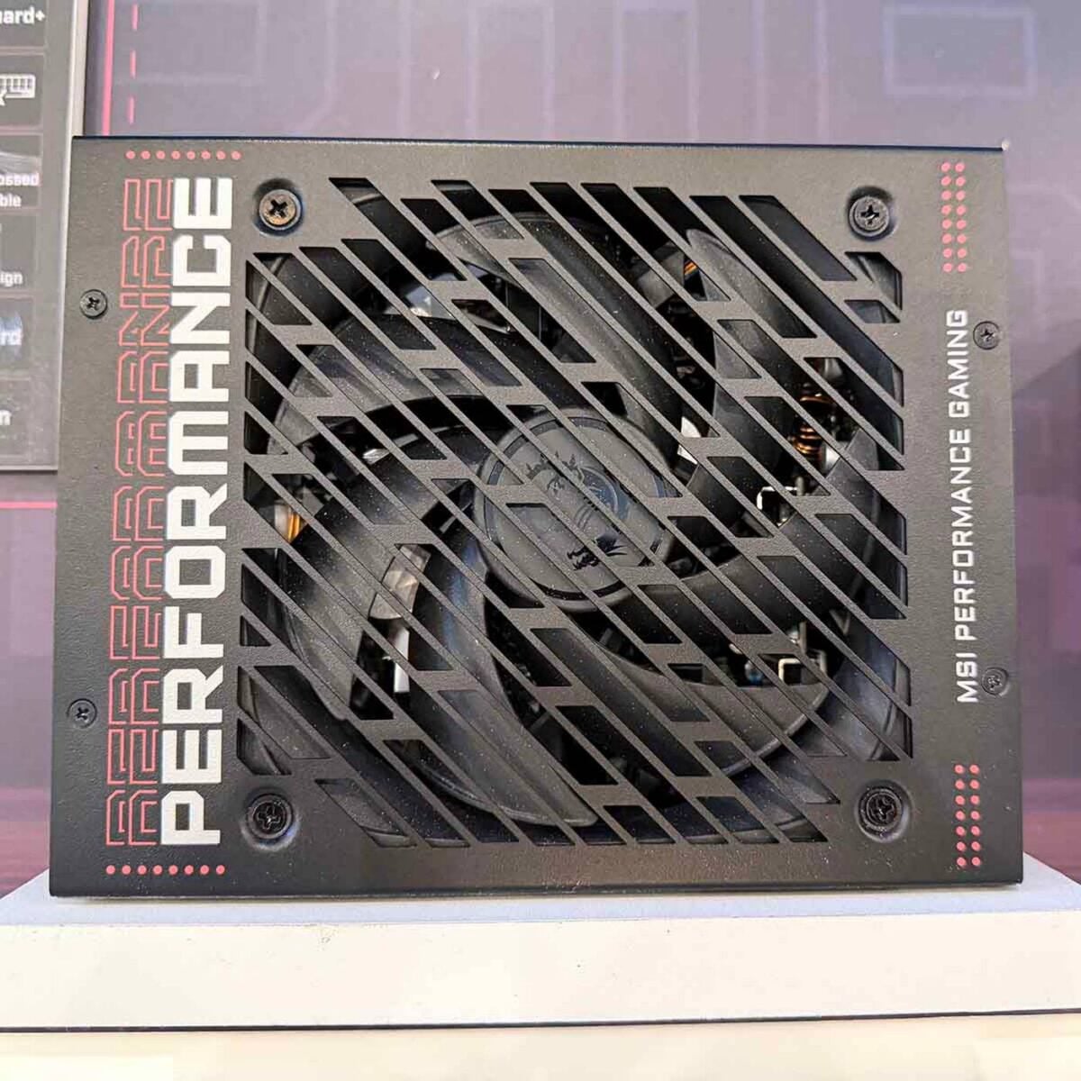 MSI MPG-Ai1600ts - fan.