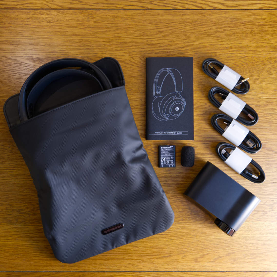 SteelSeries Arctis Nova Elite box contents