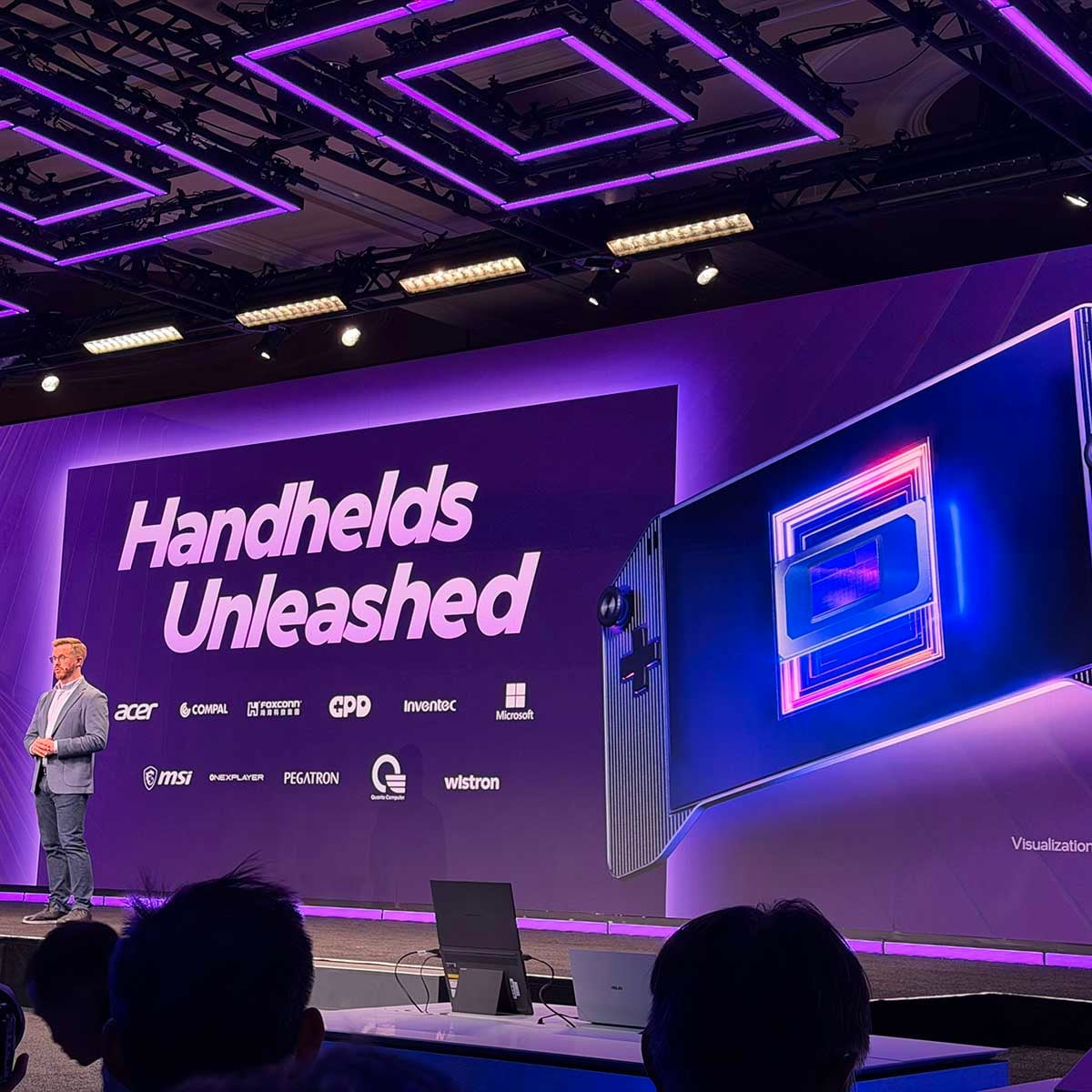 Intel Panther Lake gaming handheld announcement