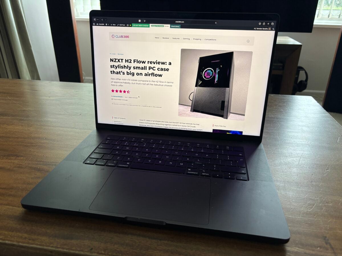 Tarinder's MacBook Pro 16