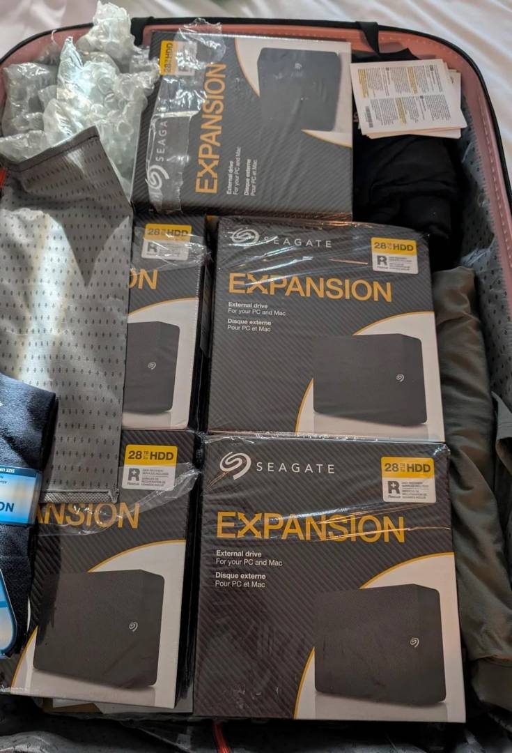 Seagate Expansion 28TB HDDs is a suitcase.