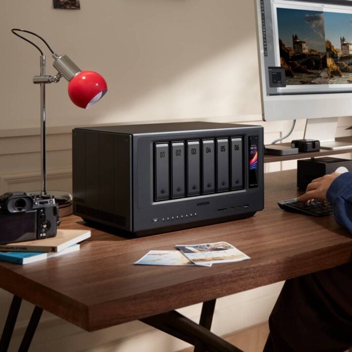 Ugreen NASync iDX6011 Pro.