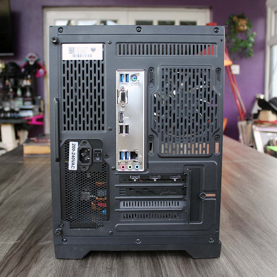 AWD-IT Kalona PC rear ports