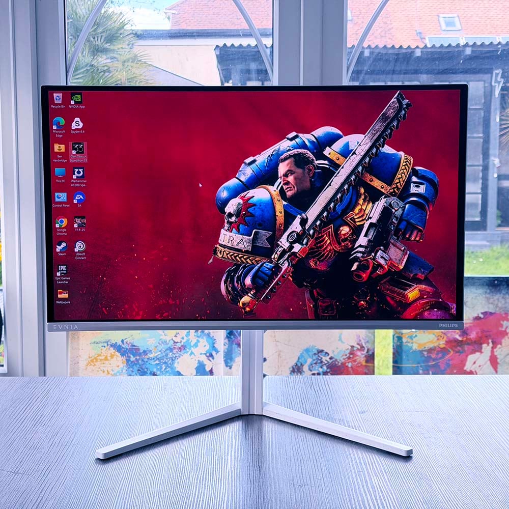 Philips Evnia 27M2N6501L displaying Space Marine 2 wallpaper