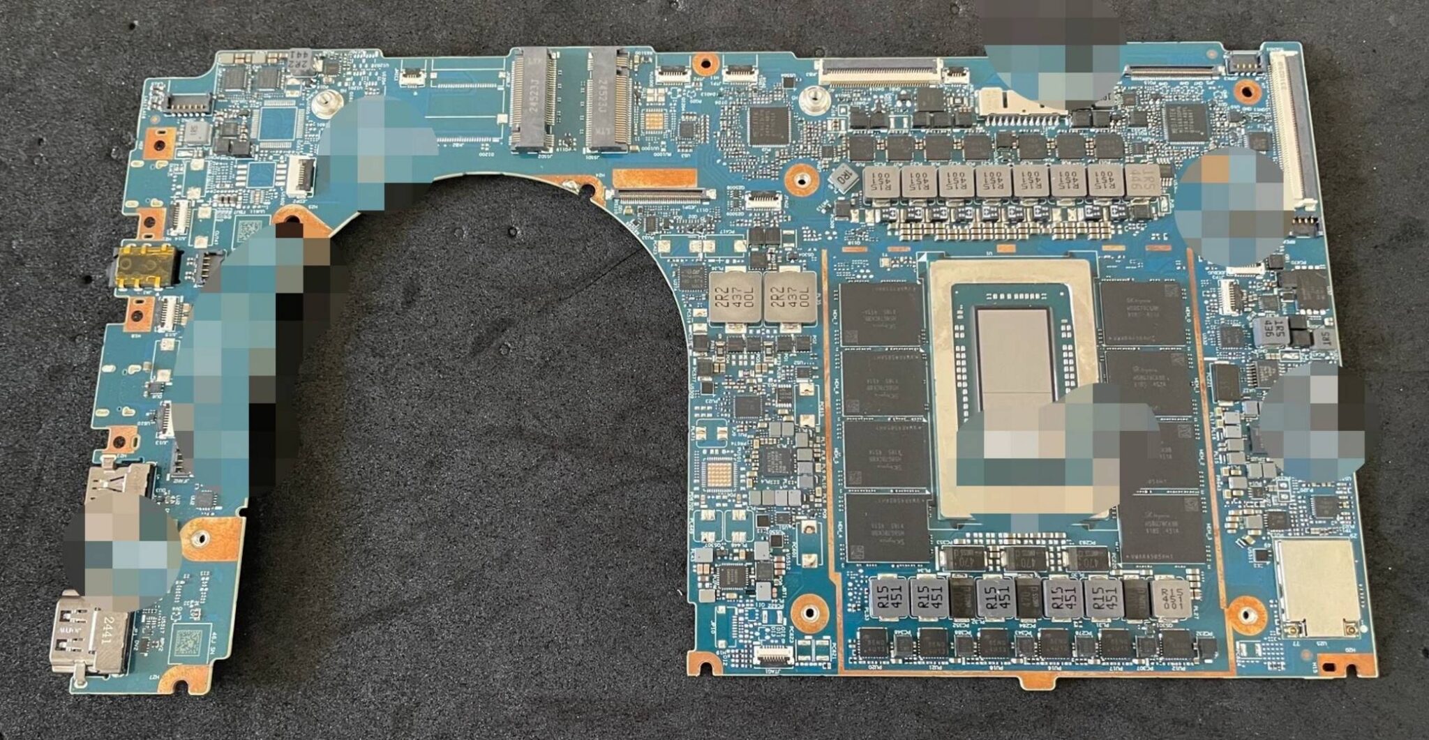 Nvidia N1 laptop motherboard picture shows 128GB of LPDDR5x memory and ...