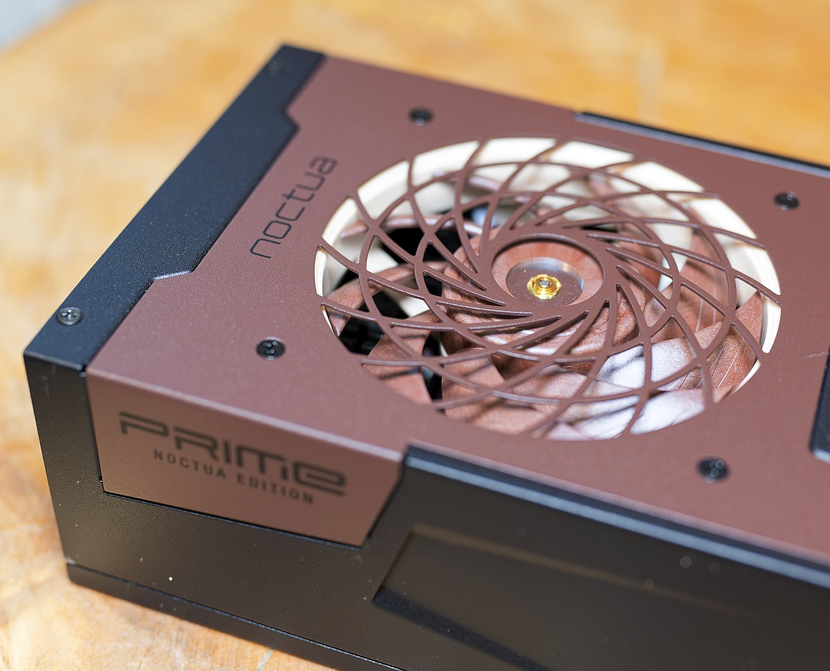 Seasonic PRIME TX-1600 Noctua Edition – Alimentatore ATX 3.1 Da 1600W, 80+ Titanium, Ultra Silenzioso Con Ventola NF-A12x25, Cavi Modulari Tema Noctua