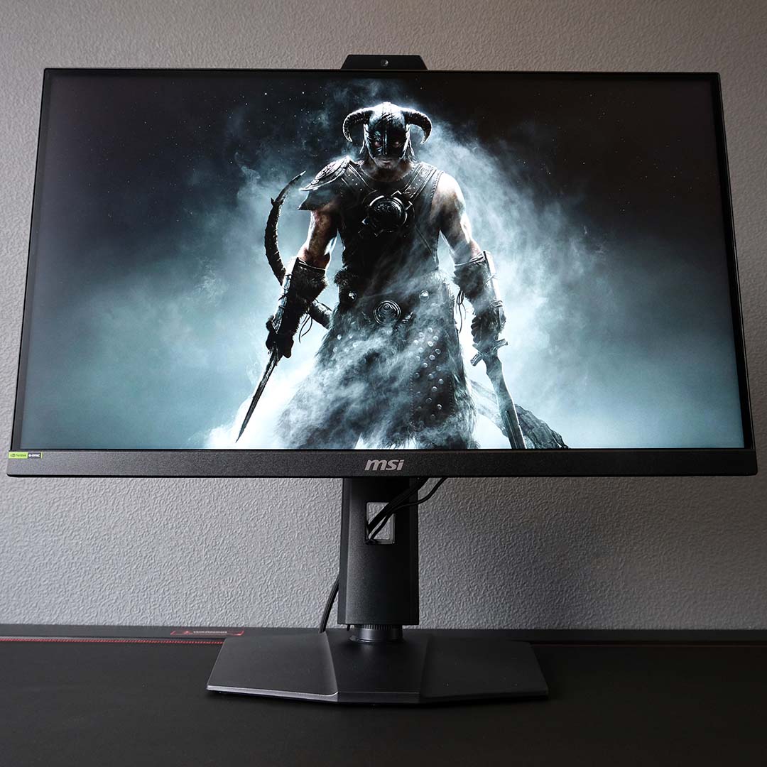 Skyrim key art, displaying on the MSI MPG 272QRF X36 monitor.