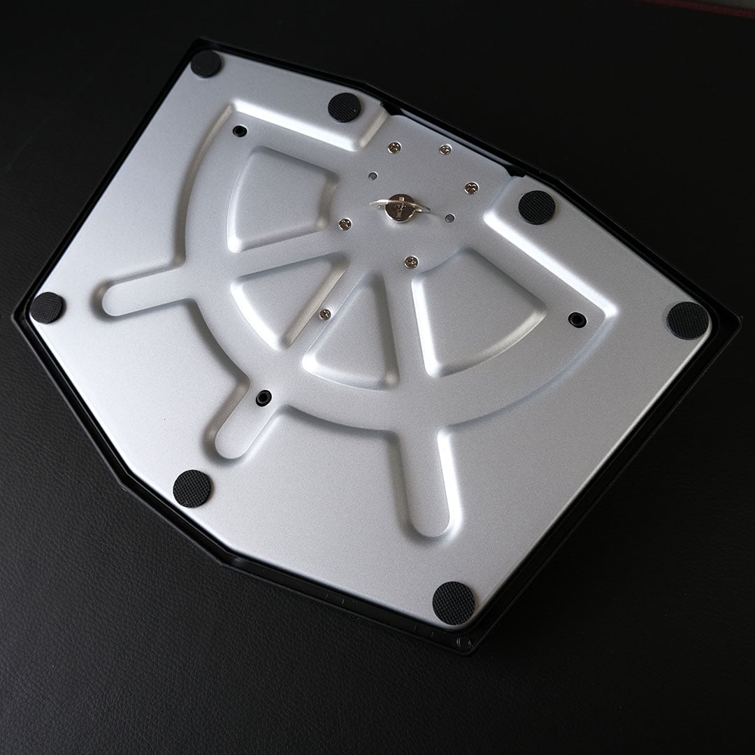 The underside of the MSI MPG 272QRF X36's base.