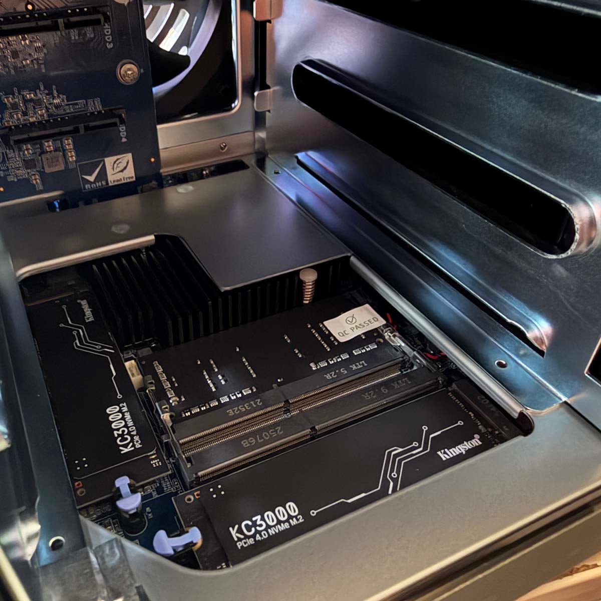 QNAP TS-x62A NAS containing two Kingston KC3000 SSDs