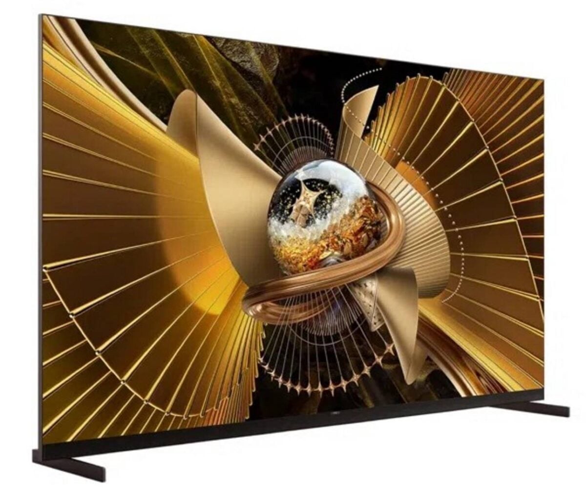 TCL X11L SQD-Mini LED TV.