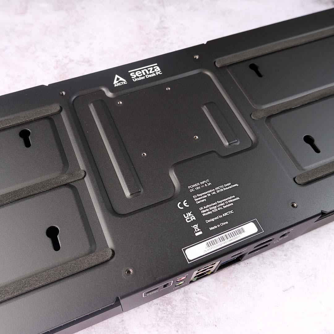 A close-up of the mounting holes on the back of the Arctic Senza AI 370.