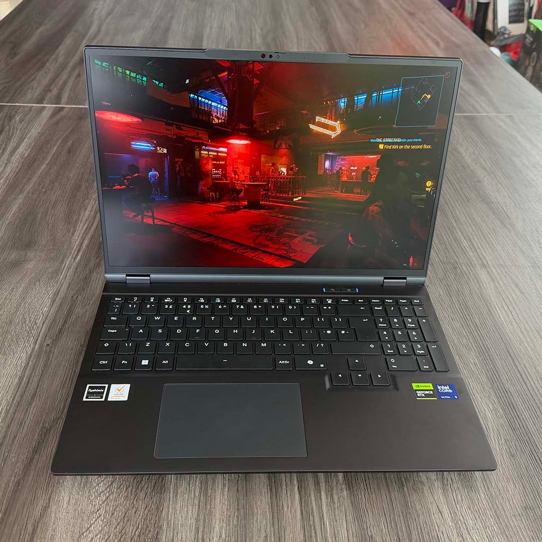 PCSpecialist Ionico 16 D running Cyberpunk 2077