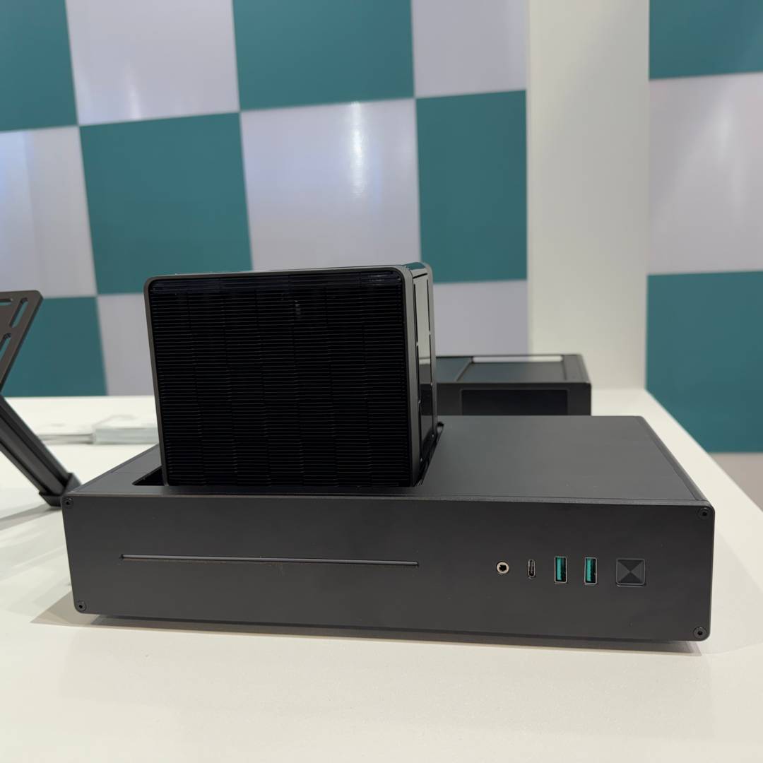 DeepCool SFF PC concept - 03.