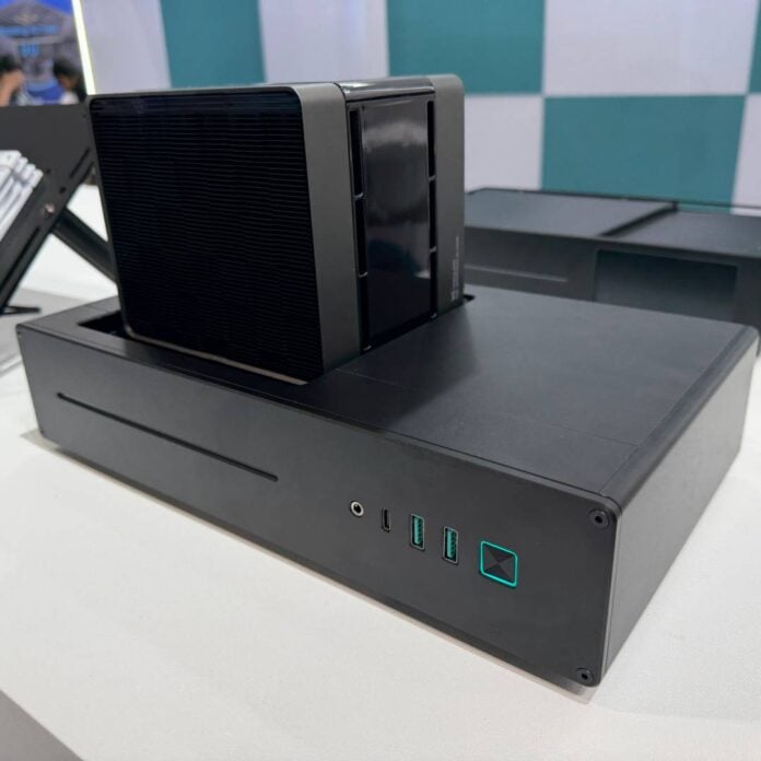 DeepCool SFF PC concept.