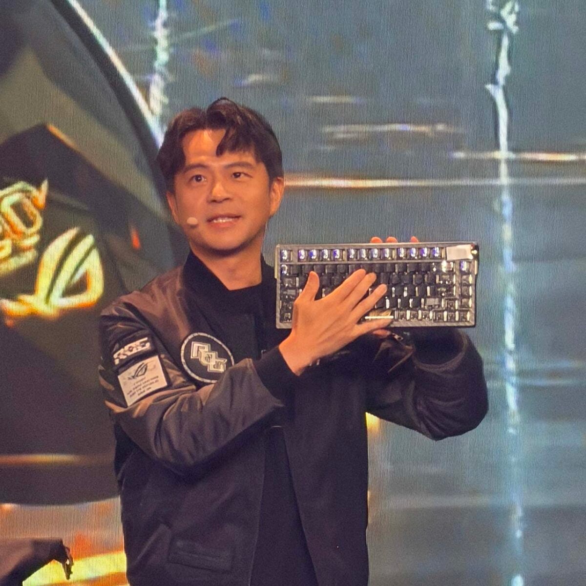 Asus ROG Computex Asoth keyboard reveal