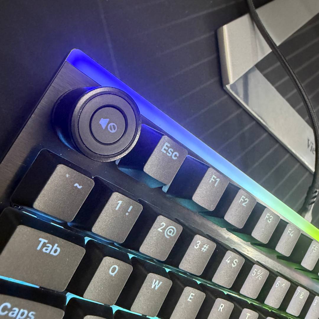 be quiet! Light Mount TKL - volume knob.