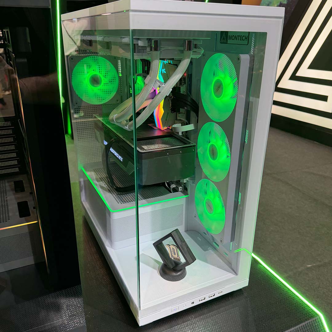 A side-on view of the Montech TG3's front and side tempered glass panel, in white.