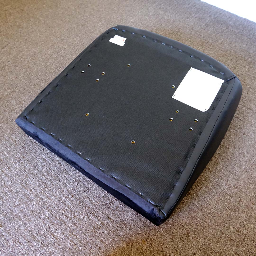 The underside of the ThunderX3 Solo 360 gaming chair's seat base.