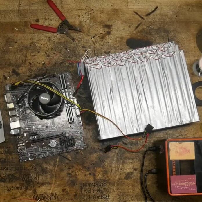 AA battery PC mod.