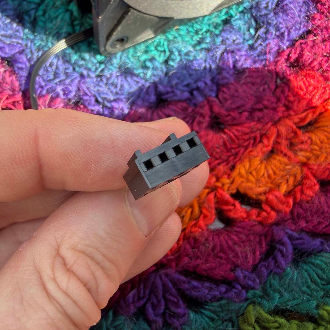 Arctic Freezer 36-S Black fan 4-pin PWM cable