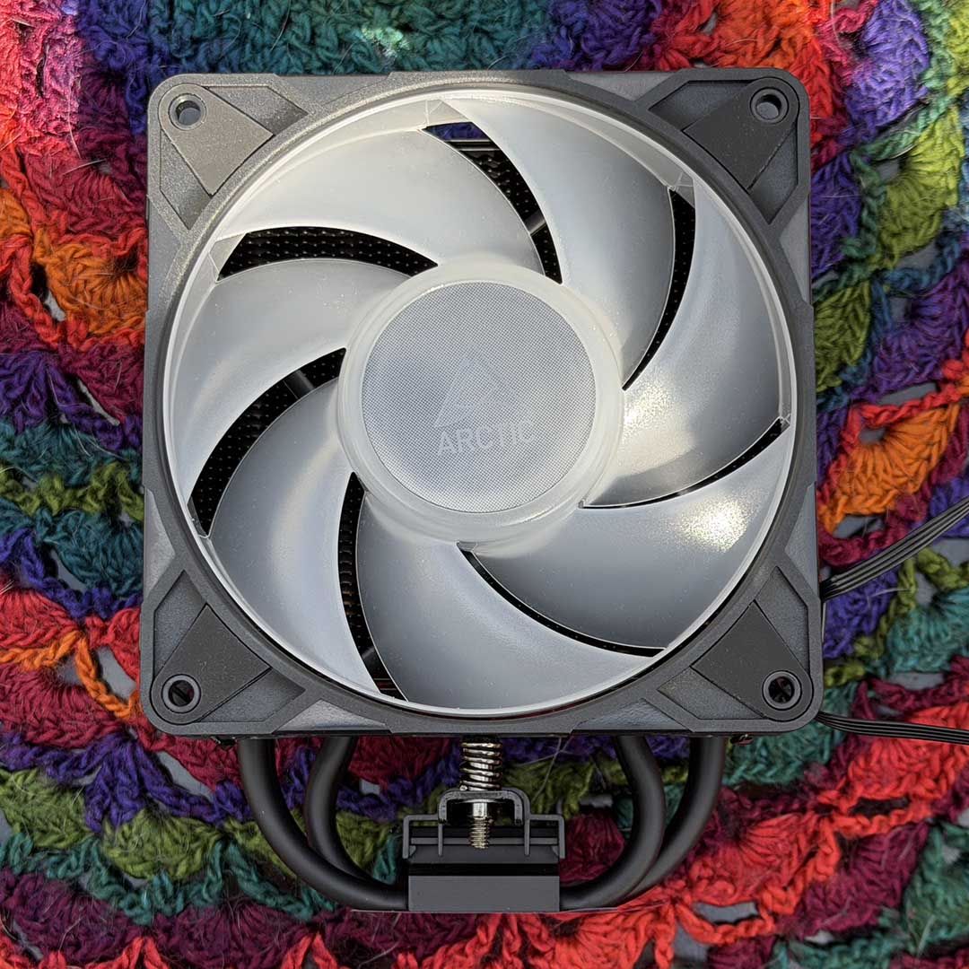 Arctic Freezer 36-S ARGB built