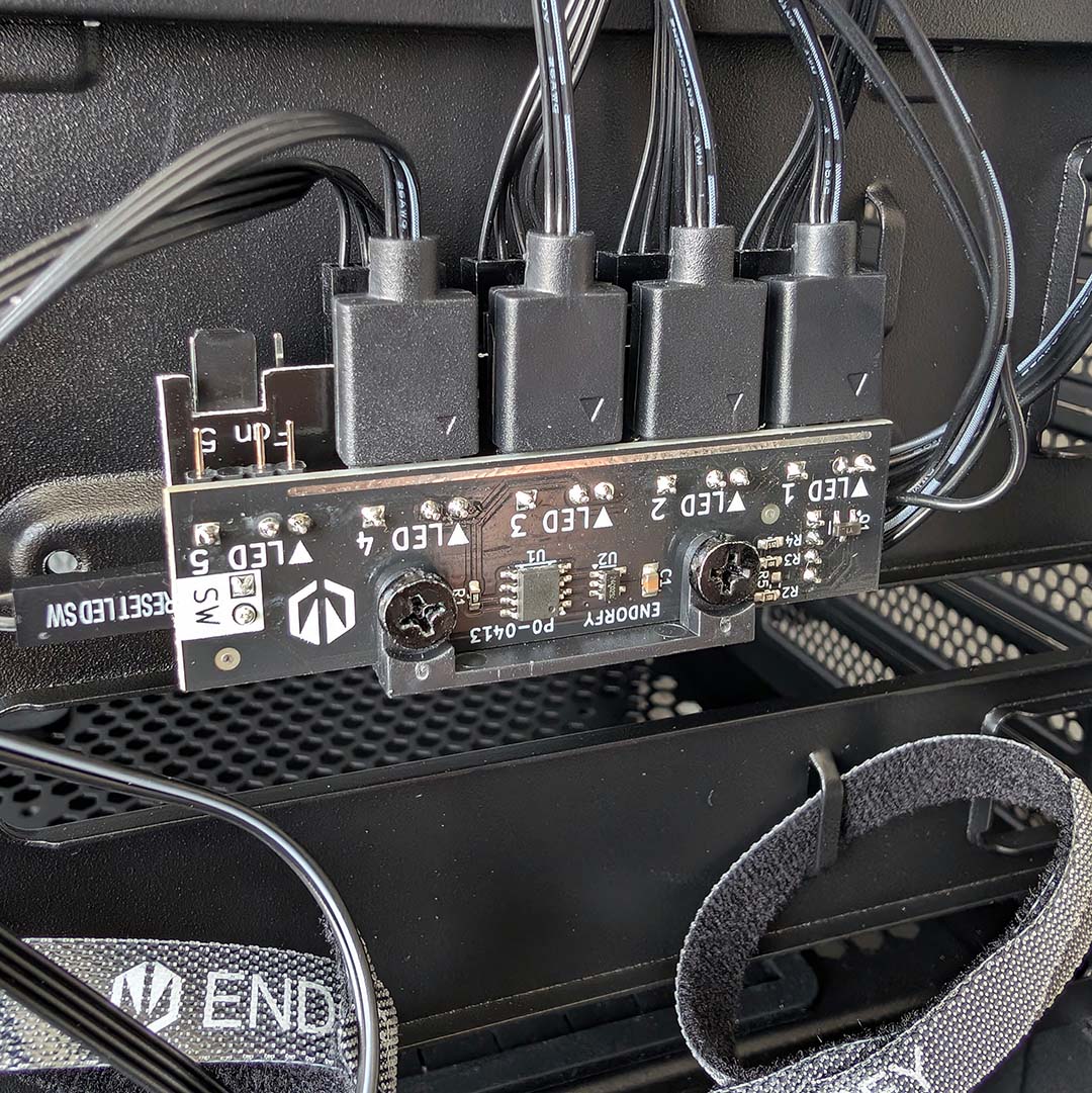 A close-up for the ARGB and fan controllers inside the Endorfy Fishtank 6000 Corona.