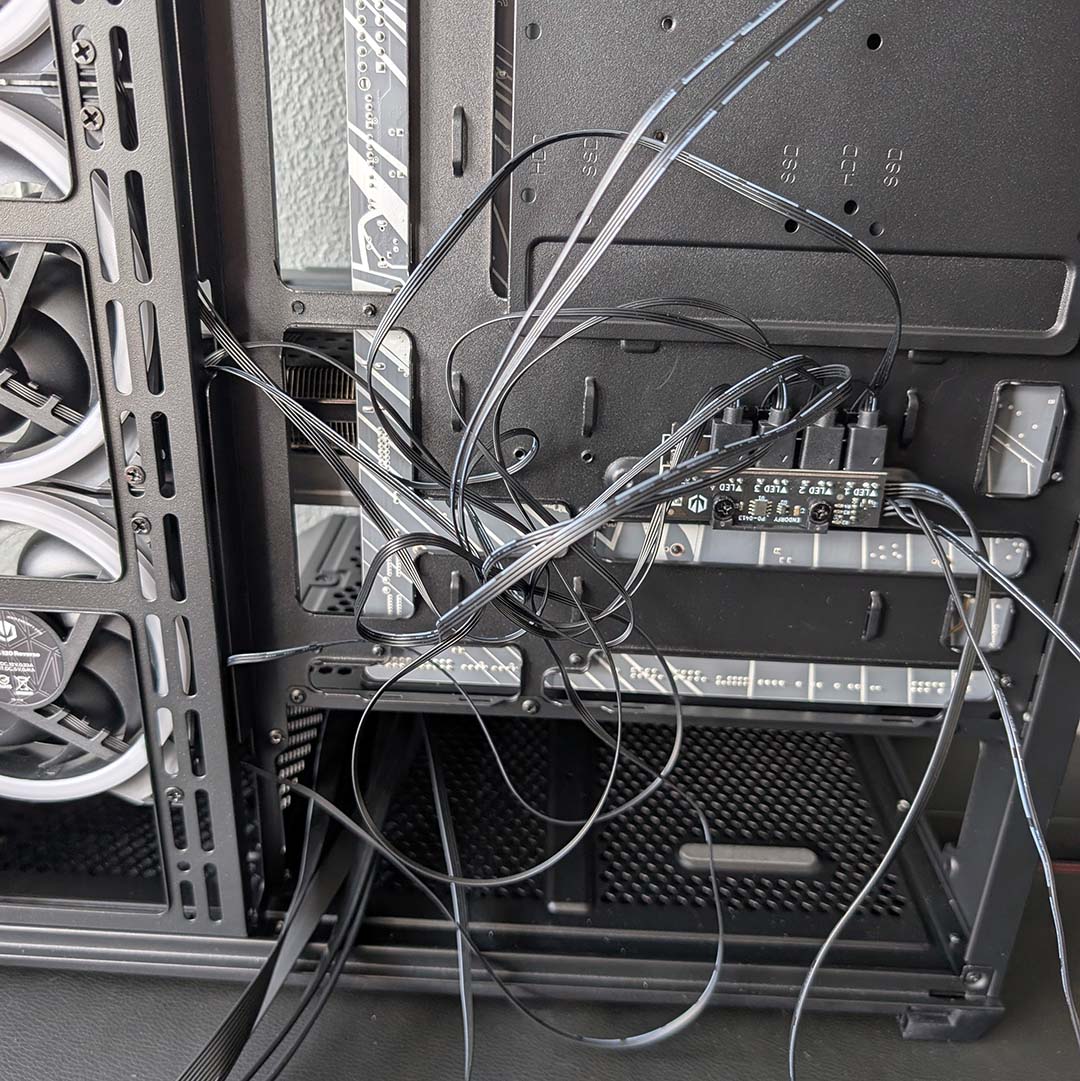 A mess of cables inside the Fishtank 6000 Corona.