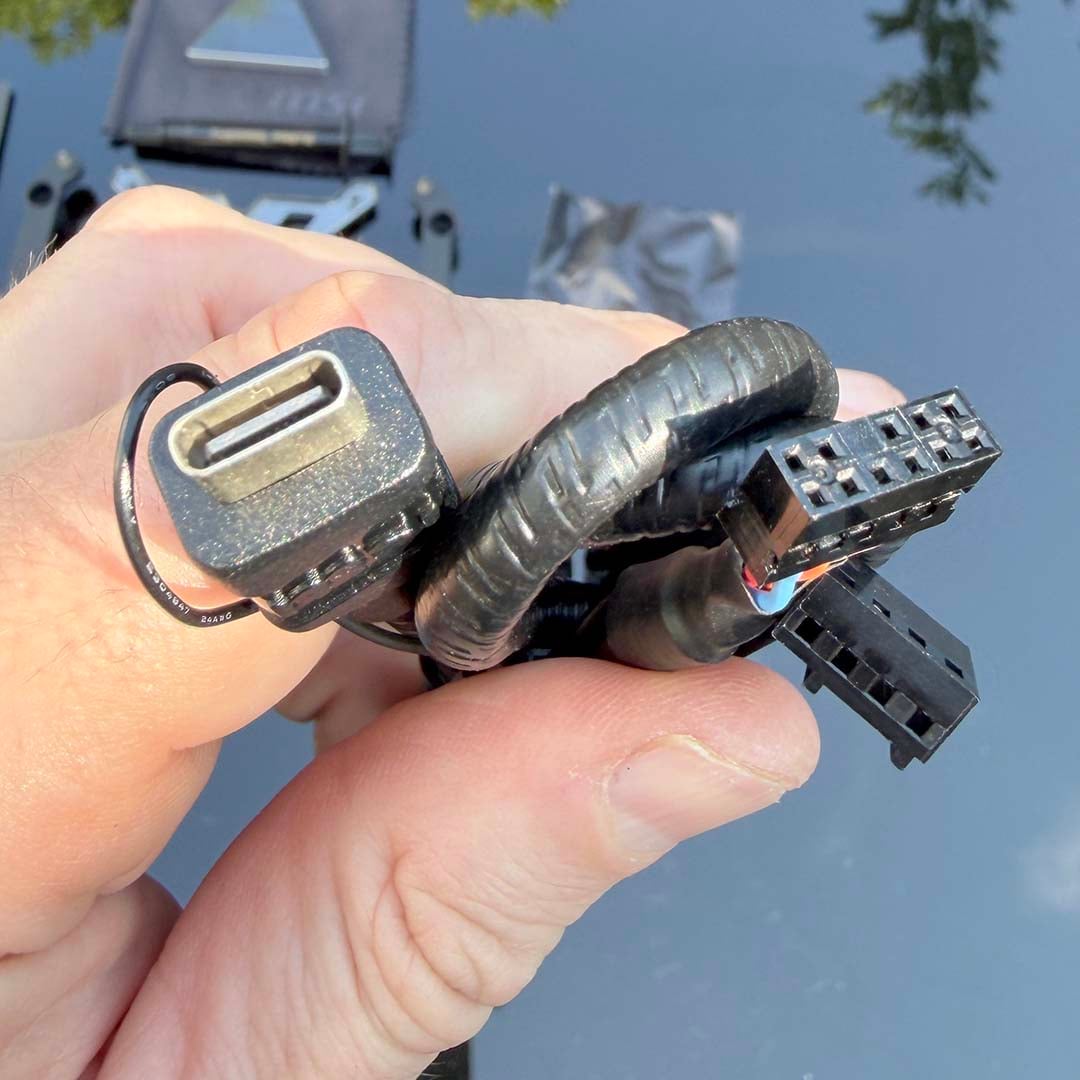 MSI MEG CoreLiquid E15 360 EZ Connector cable
